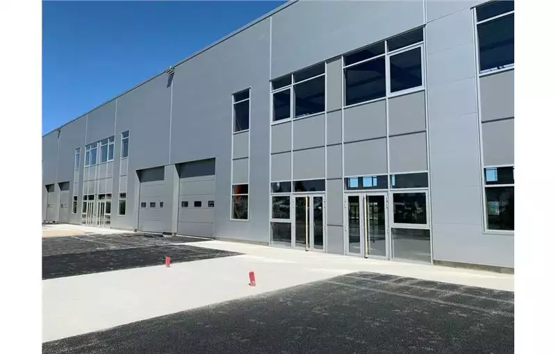 Entrepôt en vente de 3800 m² à Nanteuil-le-Haudouin - 60440