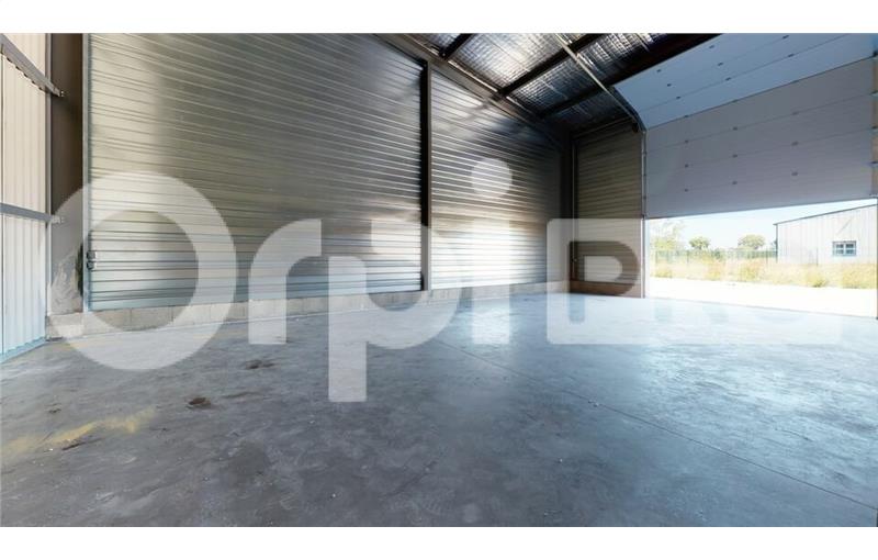 Entrepôt à vendre de 225 m² à Pérouges - 01800 photo - 1
