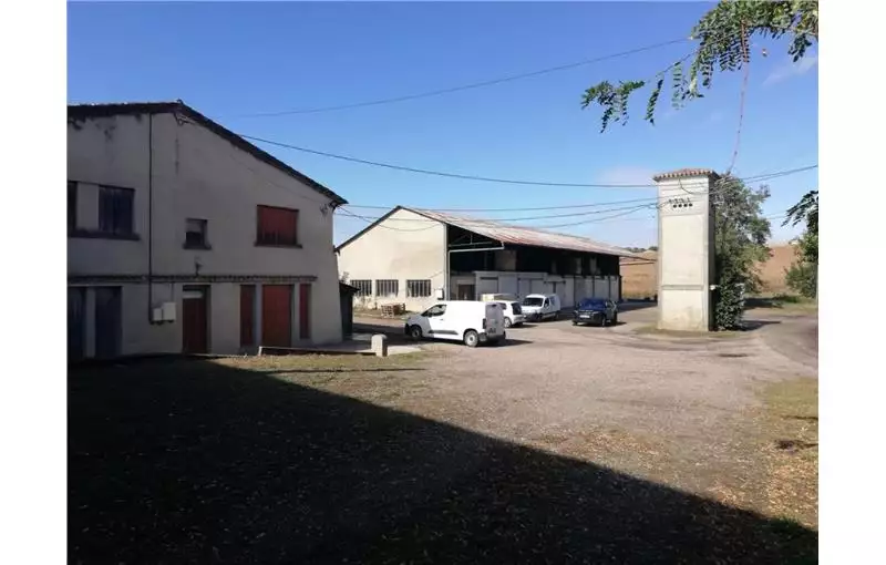 Achat d'entrepôt de 2034 m² à Port-Sainte-Marie - 47130