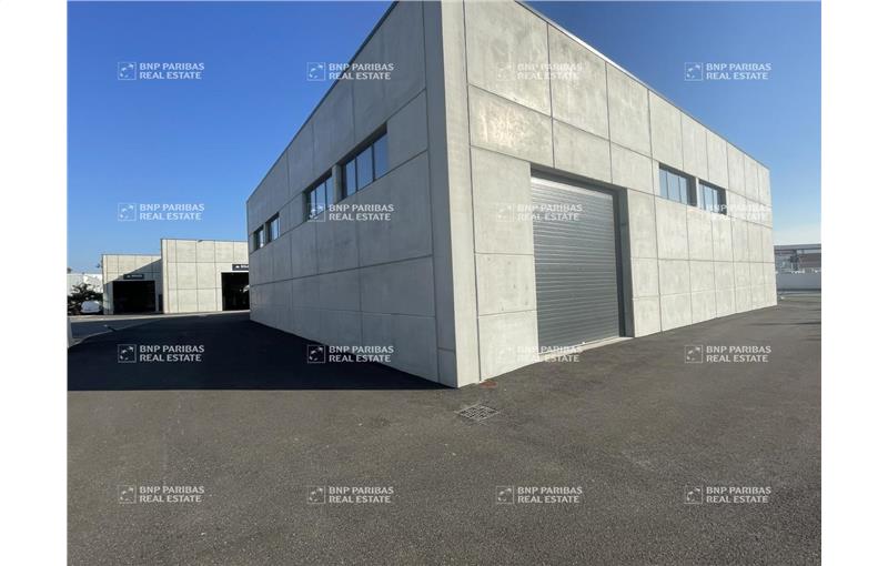 Achat d'entrepôt de 513 m² à Puget-sur-Argens - 83480 photo - 1