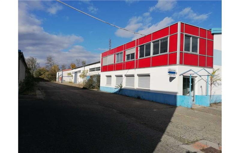 Entrepôt à acheter de 4 674 m² à Rillieux-la-Pape - 69140 photo - 1