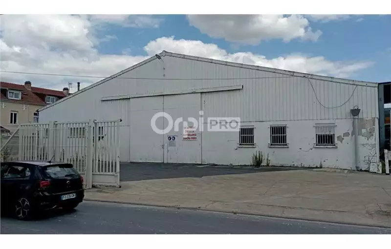 Entrepôt en vente de 1285 m² à Saint-Brice-Courcelles - 51370