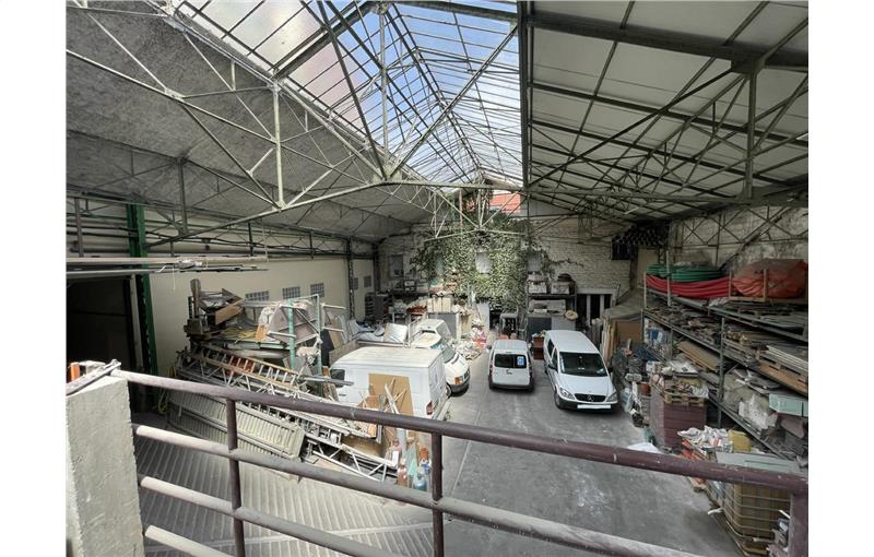 Entrepôt en vente de 1 107 m² à Saint-Denis - 93200 photo - 1