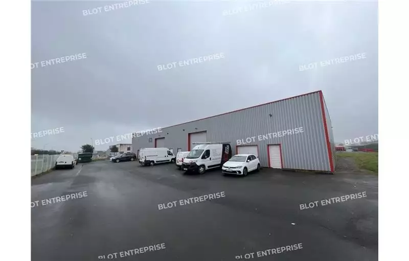 Achat d'entrepôt de 820 m² à Saint-Géréon - 44150