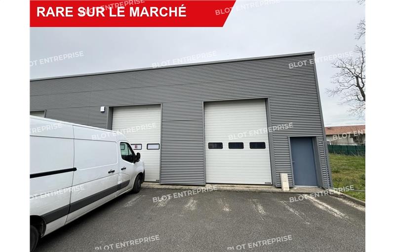 Entrepôt à vendre de 110 m² à Saint-Herblain - 44800 photo - 1