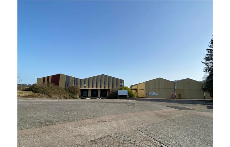 Achat d'entrepôt de 18 204 m² à Selongey - 21260 photo - 1