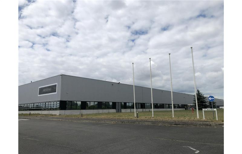 Entrepôt en vente de 14 960 m² à Sully-sur-Loire - 45600 photo - 1