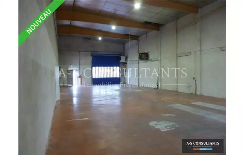 Entrepôt à acheter de 340 m² à Valence - 26000