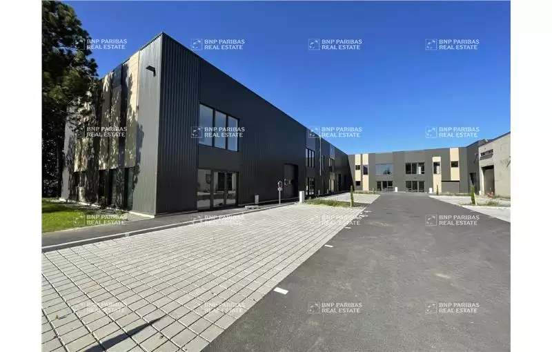 Vente d'entrepôt de 135 m² à Vern-sur-Seiche - 35770