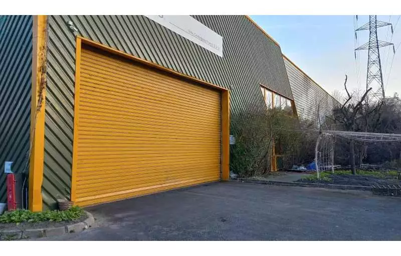 Entrepôt à acheter de 7902 m² à Villetaneuse - 93430