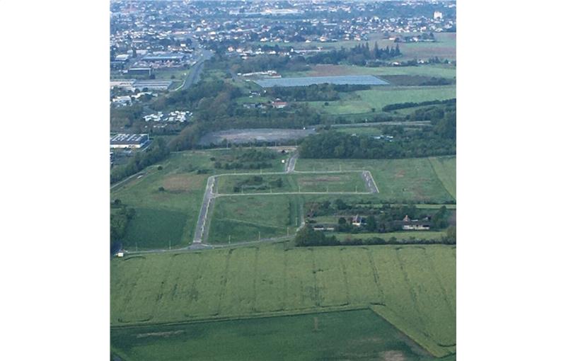 Terrain à vendre de 130 000 m² à Châtellerault - 86100 photo - 1