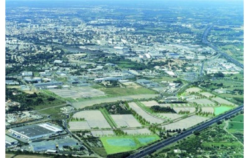 Terrain à acheter de 10 000 m² à Montpellier - 34000 photo - 1