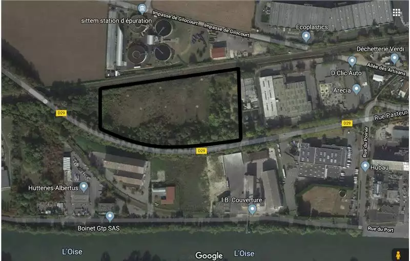 Terrain à acheter de 17000 m² à Pont-Sainte-Maxence - 60700