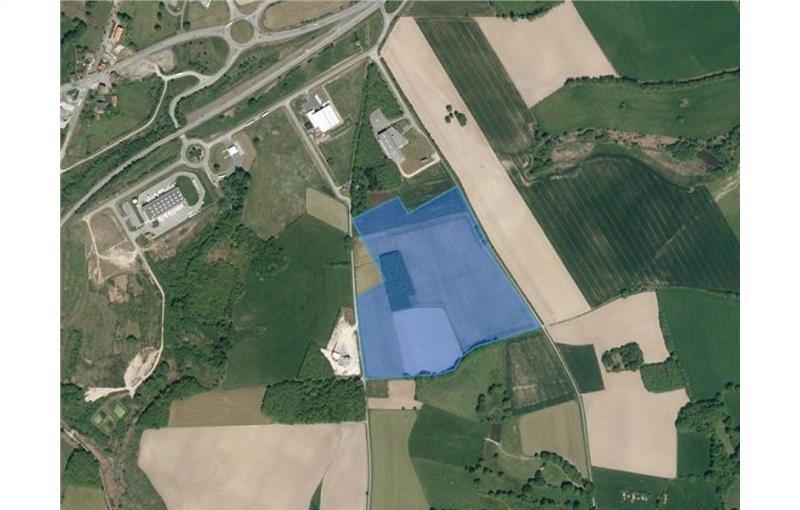 Terrain à acheter de 85 000 m² à Saint-Maurice-la-Souterraine - 23300 photo - 1