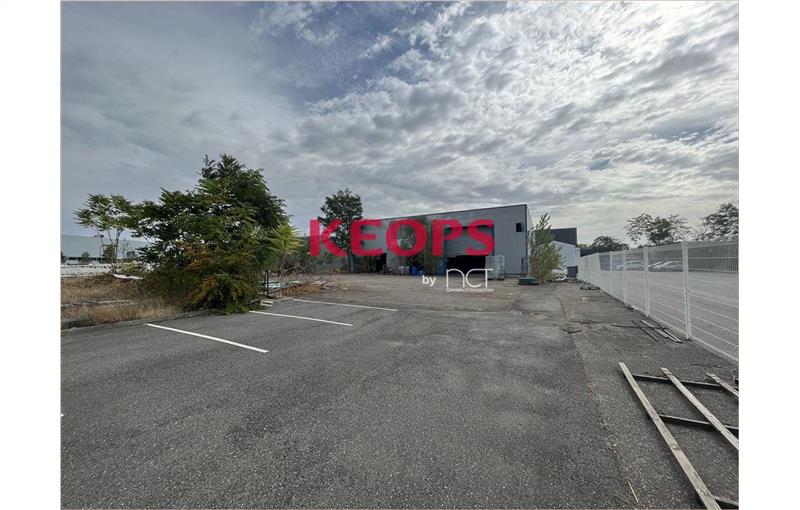 Terrain à acheter de 3 500 m² à Toulouse - 31000 photo - 1