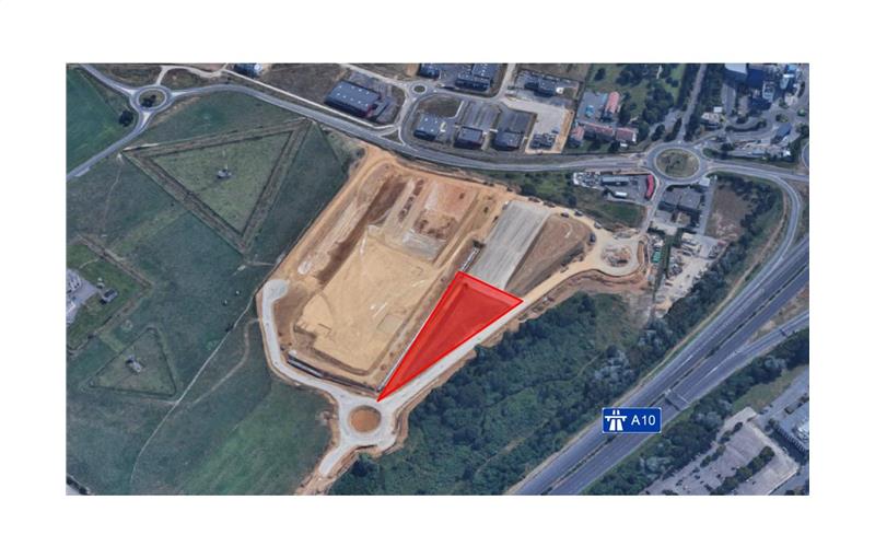 Terrain à acheter de 14 123 m² à Villebon-sur-Yvette - 91140 photo - 1