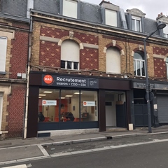 Location local commercial à Saint-Quentin (02100)
