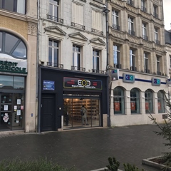 Location local commercial à Saint-Quentin (02100)